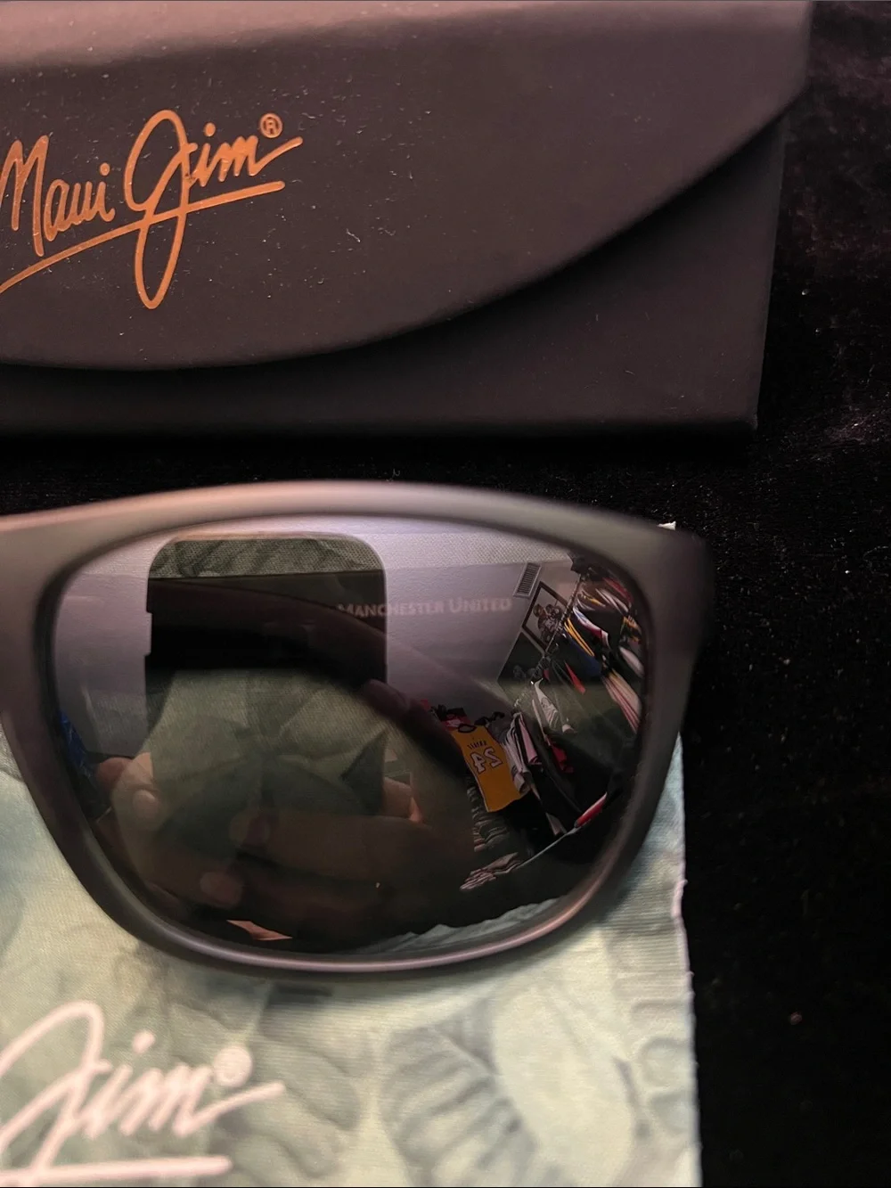 MAUI JIM , SOUTH SWELL Manchester United ,OFFICIAL sunglasses 😎 made in ITALY 🇮🇹